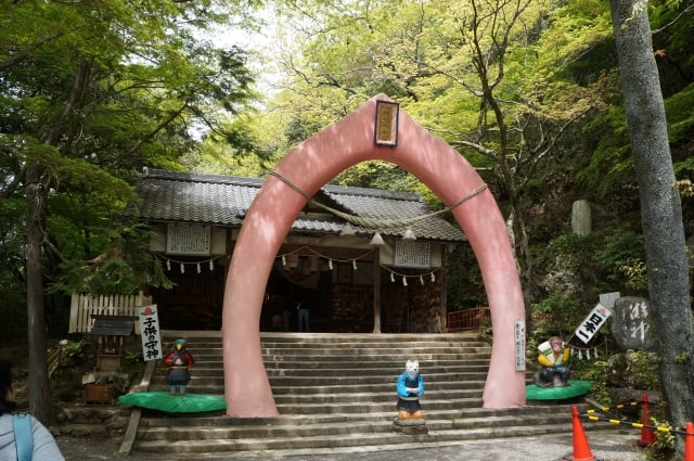 犬山市の桃太郎神社