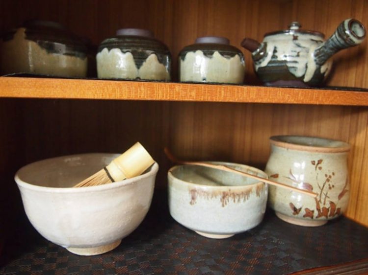 陶器の器
