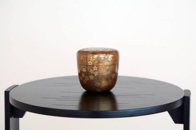 漆器の棗