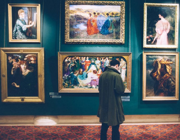 絵画を査定する業者