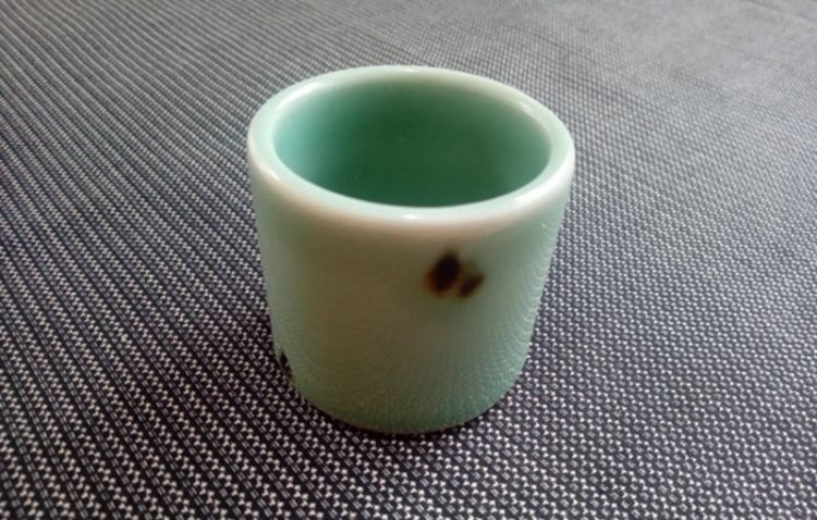 青磁の茶器