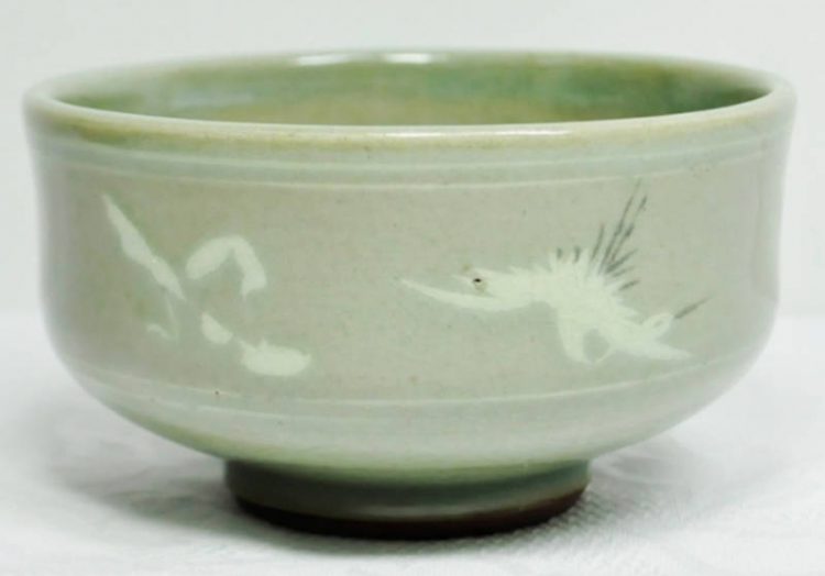 龍泉窯の陶器