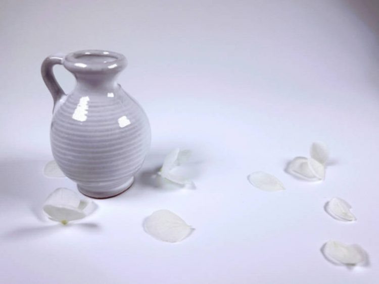 白磁の壺