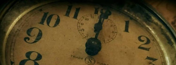 アンティーク時計や骨董品を買取