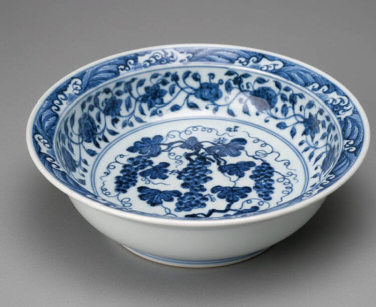 景徳鎮の綺麗な器