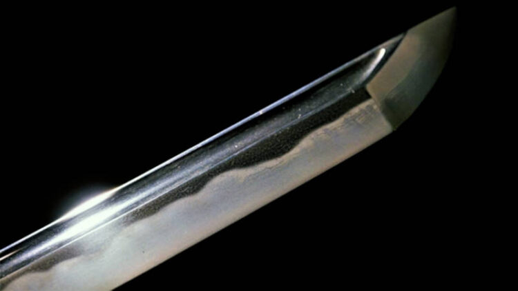 綺麗な刃紋の日本刀